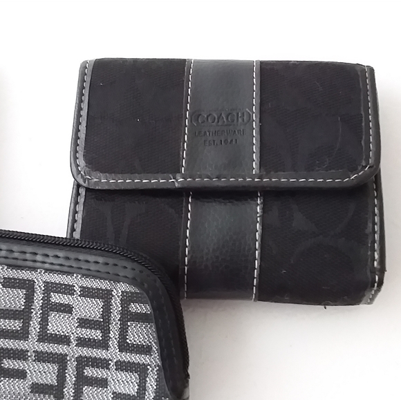 Wallets - Picture 2 of 4